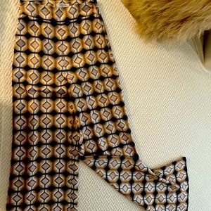 Babaton Aritzia silk pants